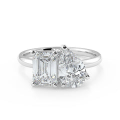 Emerald and Pear Toi et Moi Lab-Grown Diamond Solitaire Ring in 18K Gold