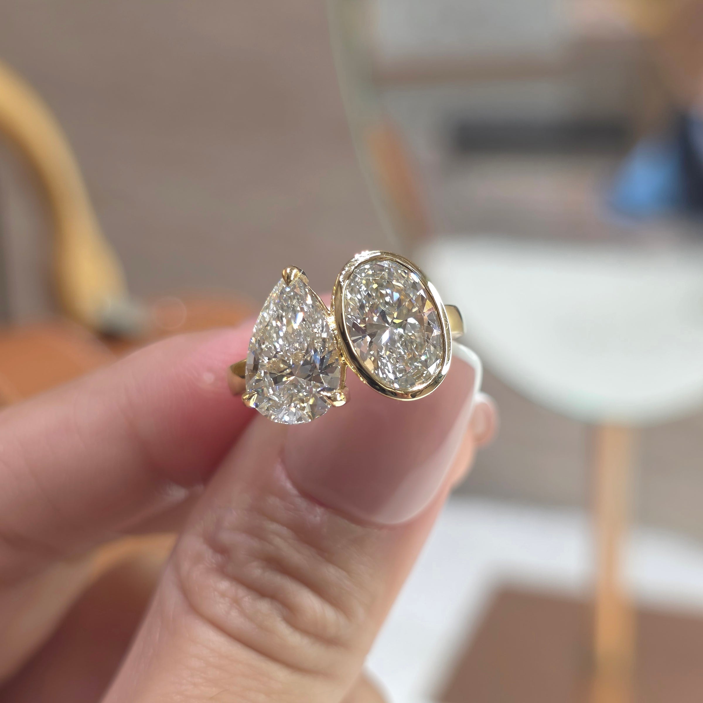2 Carat Each Oval & Pear Toi et Moi Lab-Grown Diamond Solitaire Ring – 4 Carat Total in 18K Gold