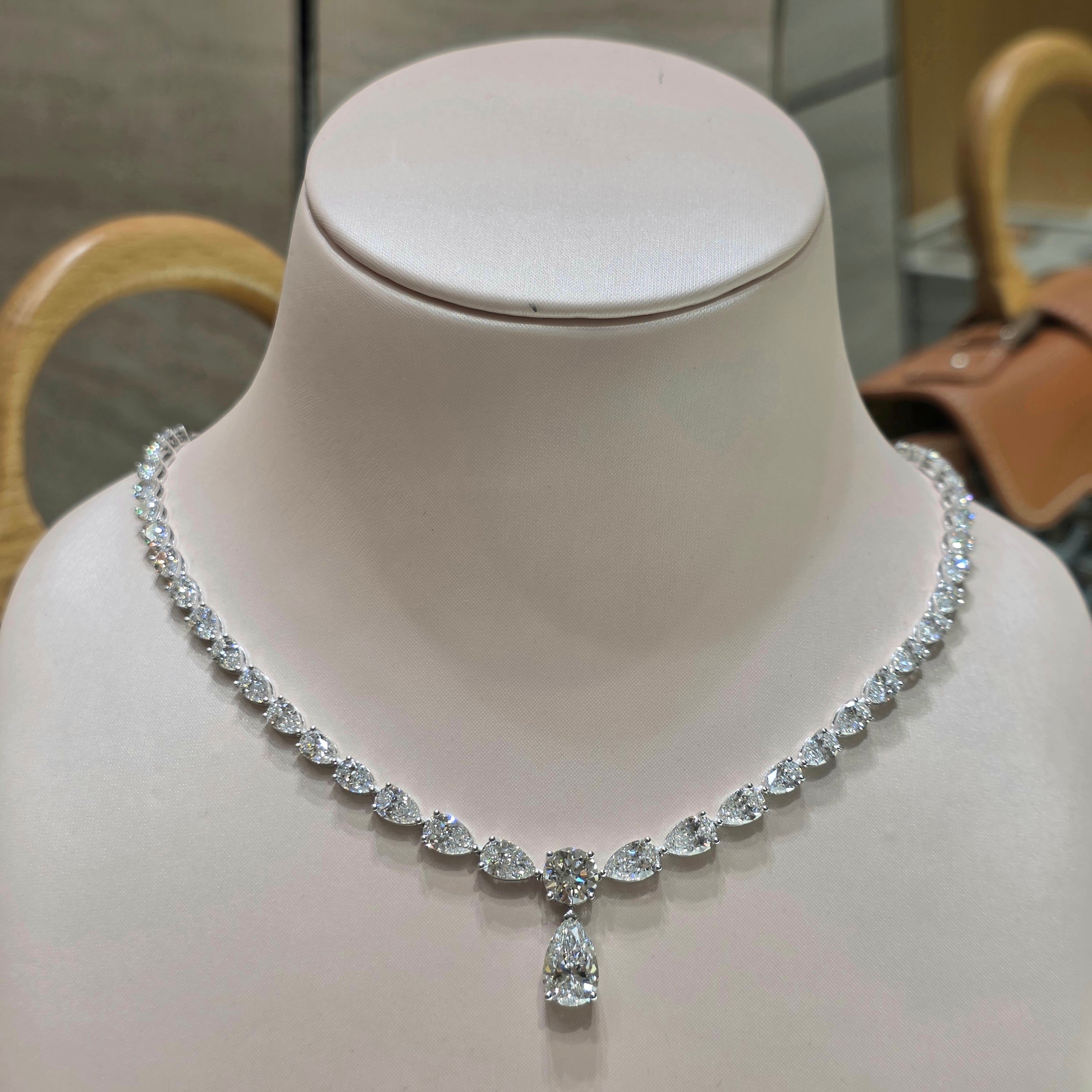 18.5 Carat Lab-Grown Diamond Bridal Necklace in 18K Gold
