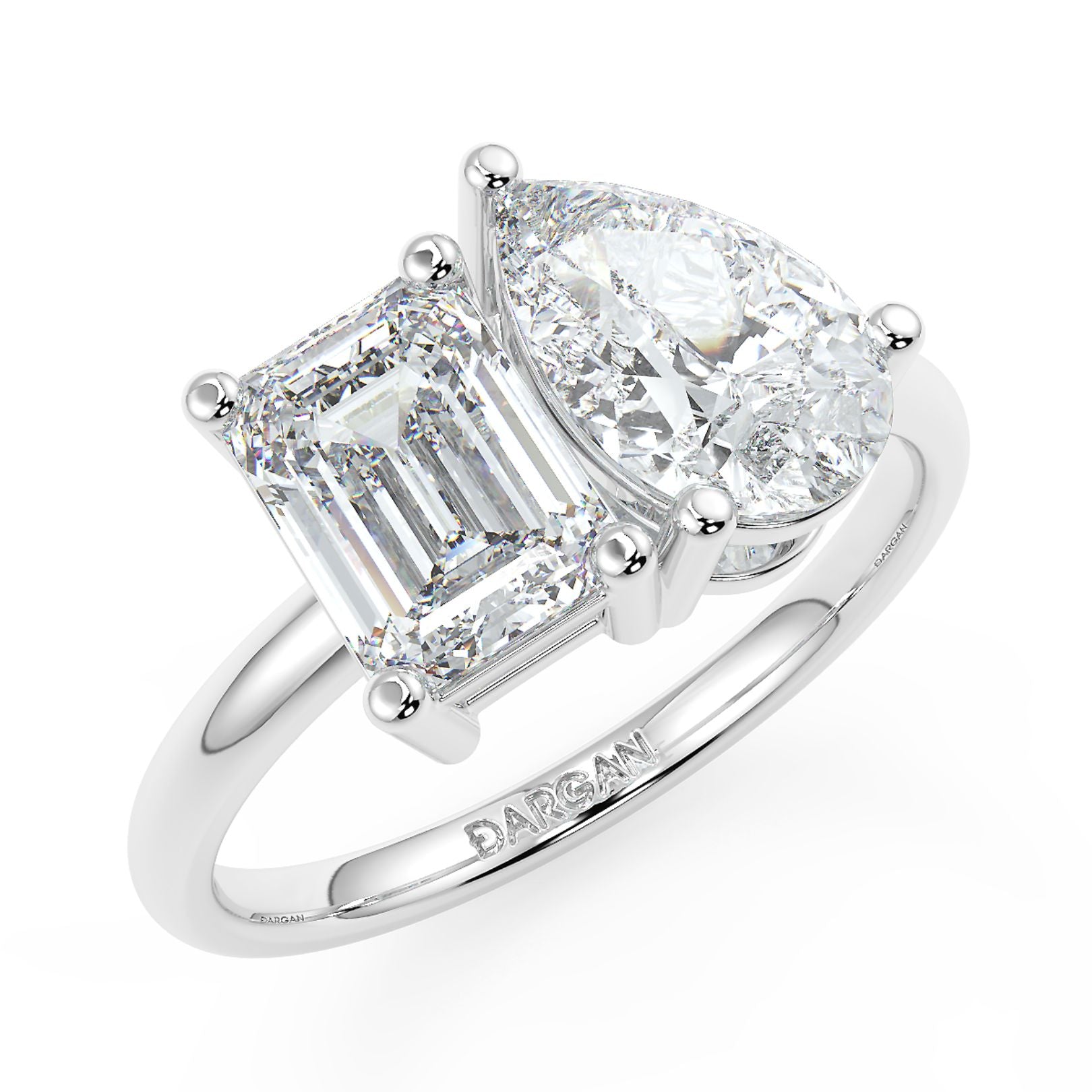 Emerald and Pear Toi et Moi Lab-Grown Diamond Solitaire Ring in 18K Gold