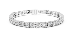 Symmetrical Graduated Round Lab - Grown Diamond Tennis Bracelet in 18K Gold