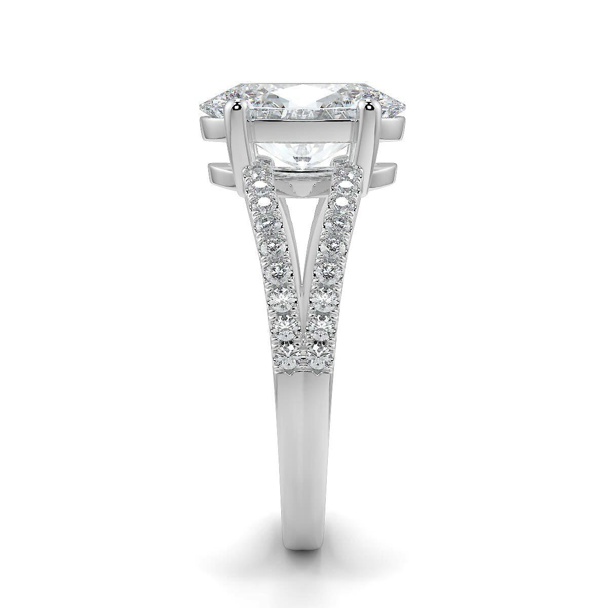 1–5 Carat Oval Cut Lab Grown Solitaire Diamond Ring with Split Shank in 18K Gold | Pavé Band