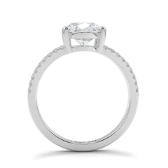 1–5 Carat Oval Cut Lab Grown Solitaire Diamond Ring with Split Shank in 18K Gold | Pavé Band