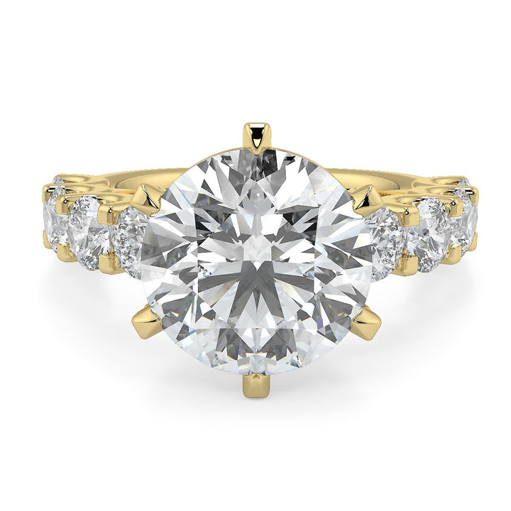 Round Brilliant Diamond Engagement Ring in 18K Yellow Gold | Pavé Band with Diamonds