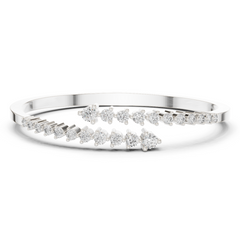 Graduated Diamond Wrap Bangle in 18K Gold | 1.5 Carat