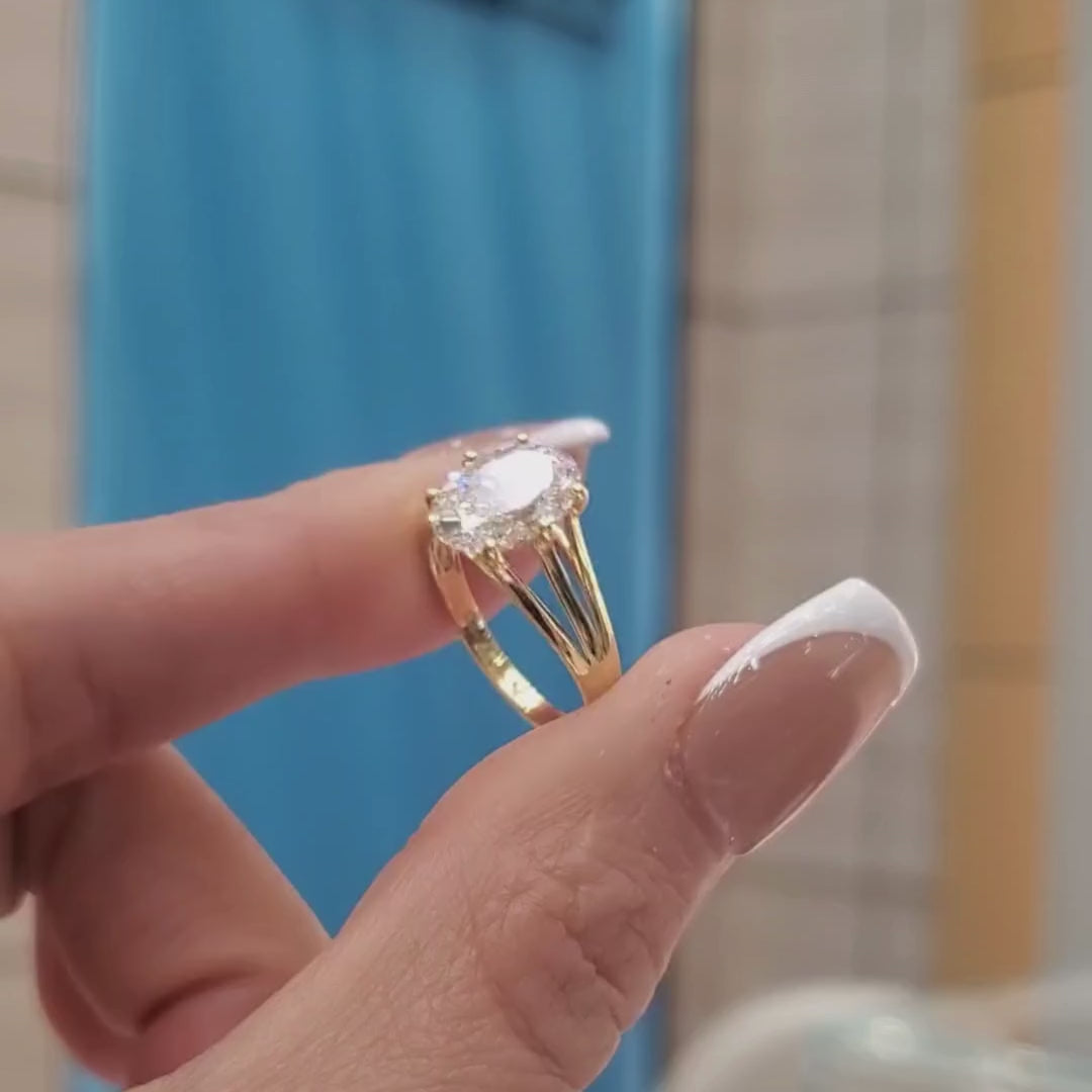 2-carat oval lab-grown diamond ring with a three split band/shank